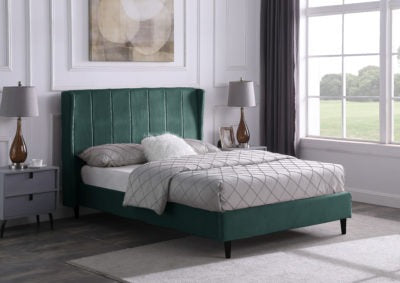 The Amelia 4"6 Bed Green Velvet Fabric