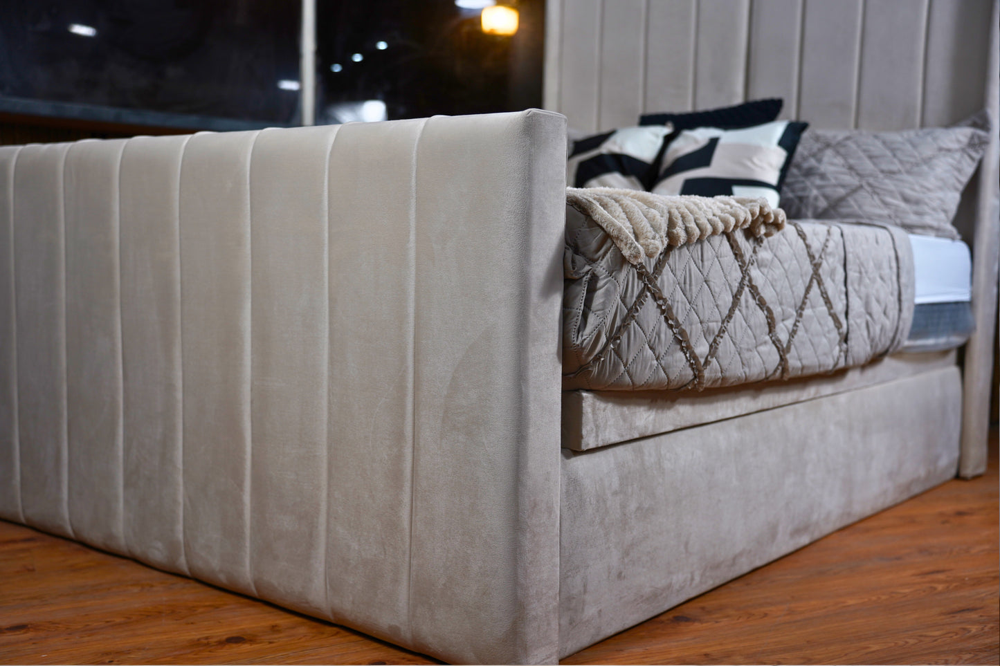 Wingback Kingston Ottoman Storage Luxury Bed