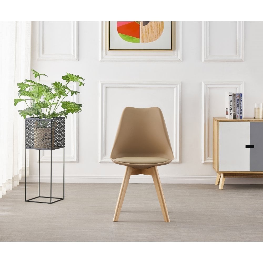 Jamie Lorenzo Dallas Dining Set