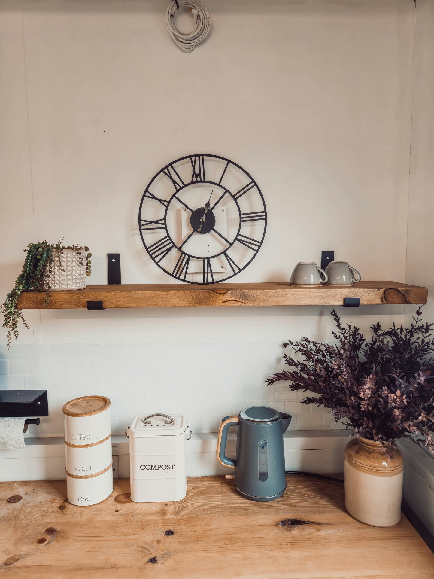 Rustic Wooden Shelf with Scaffold Metal Brackets