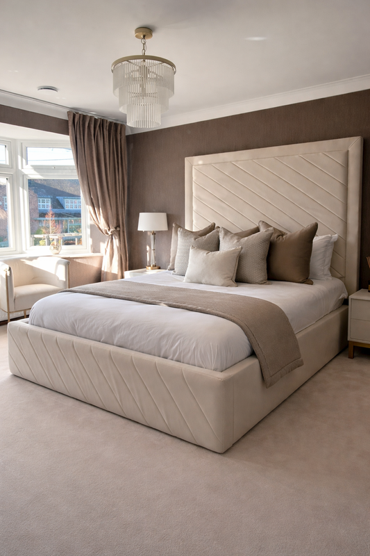 Buckingham Ottoman Storage Luxury Bed