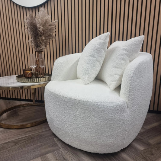 Cuddly Accent Chair