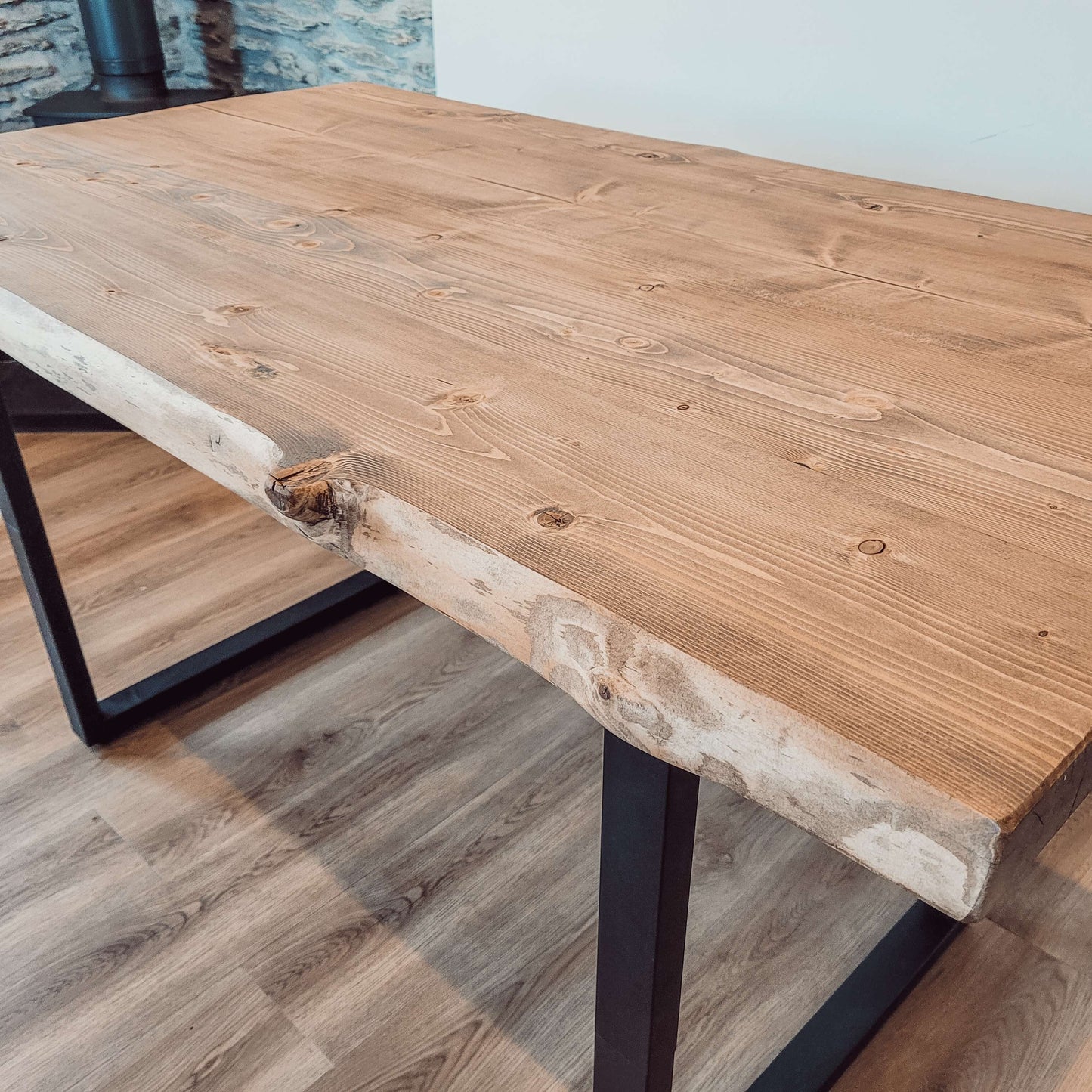 Live / Waney Edge Dining Table With 4 Types of Metal Legs