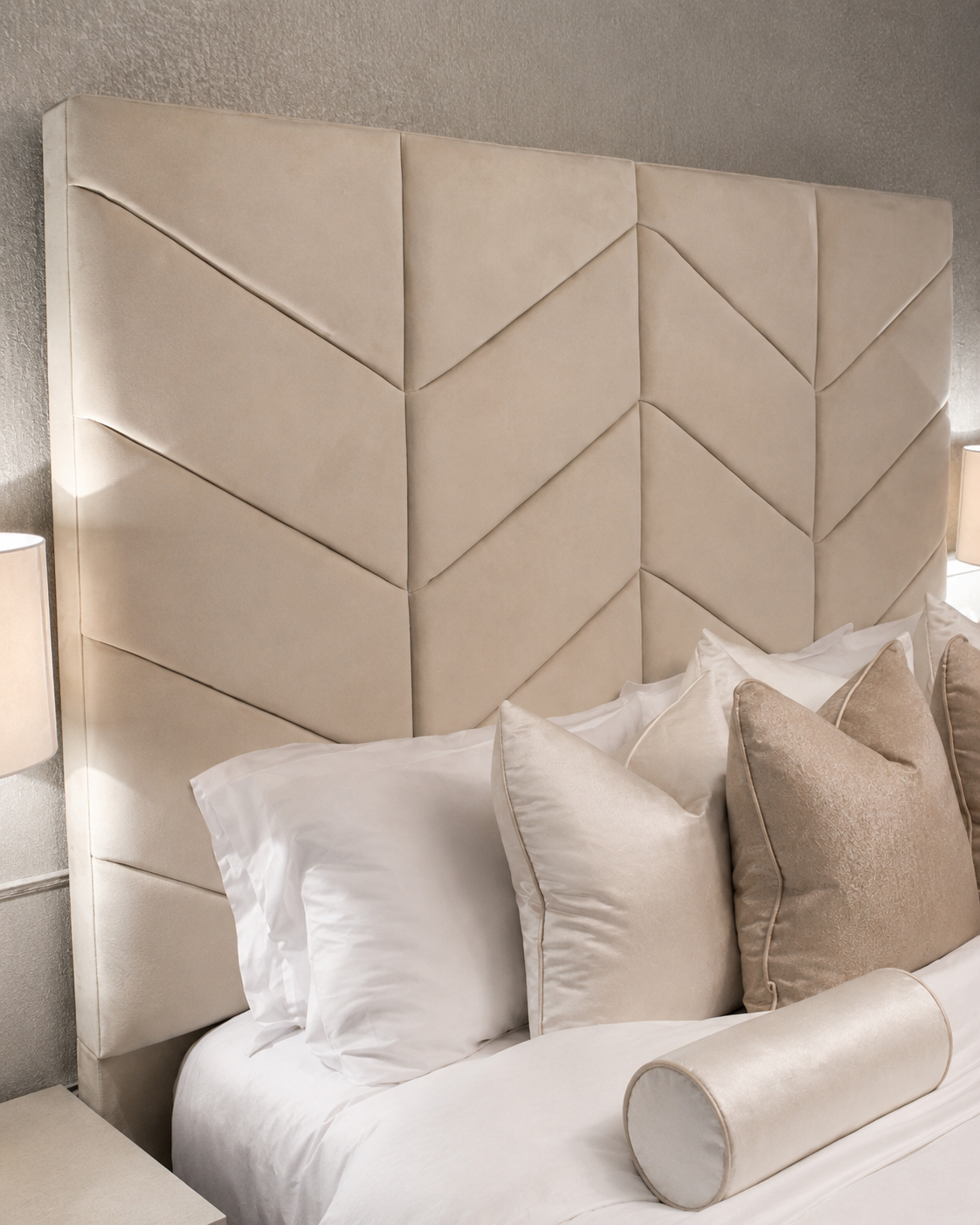 The Opulent Luxury Bed